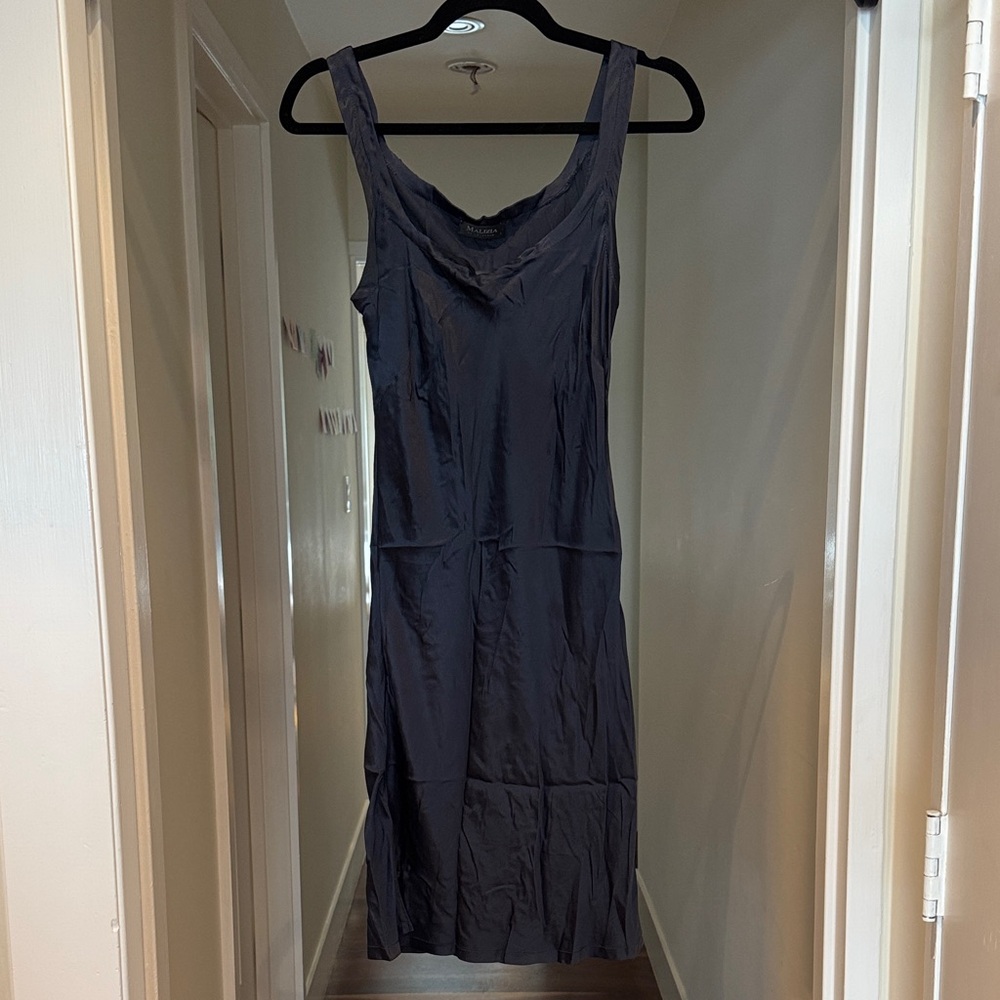 La Pera Silk Midi Night Dress